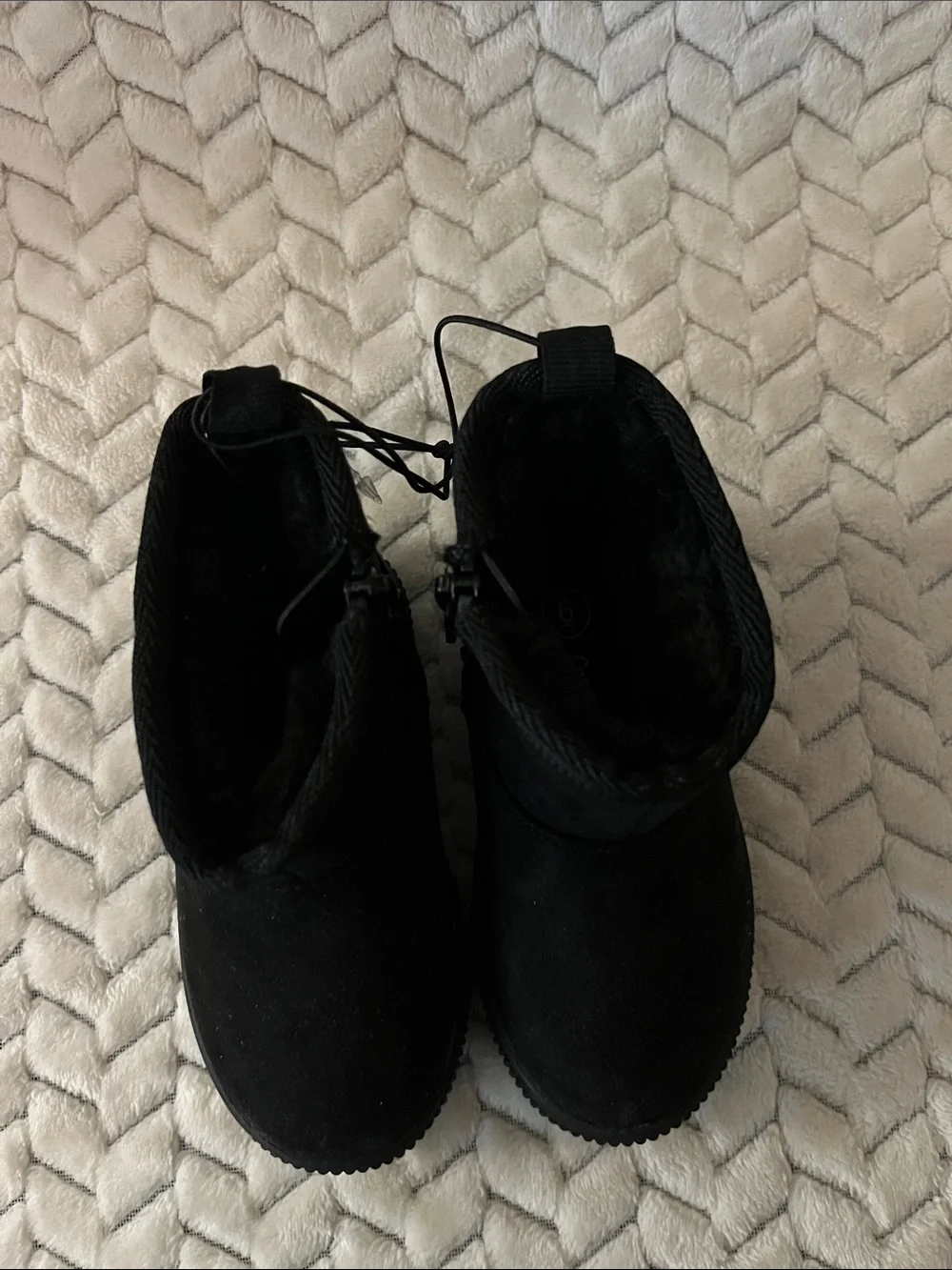Kids Black Cozy Winter Boots
